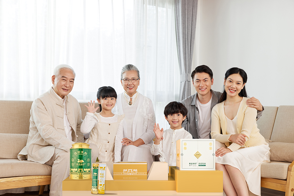 “黄金骆驼+”纯驼乳粉 | 稀缺乳品匠心造，这款驼奶不简单！